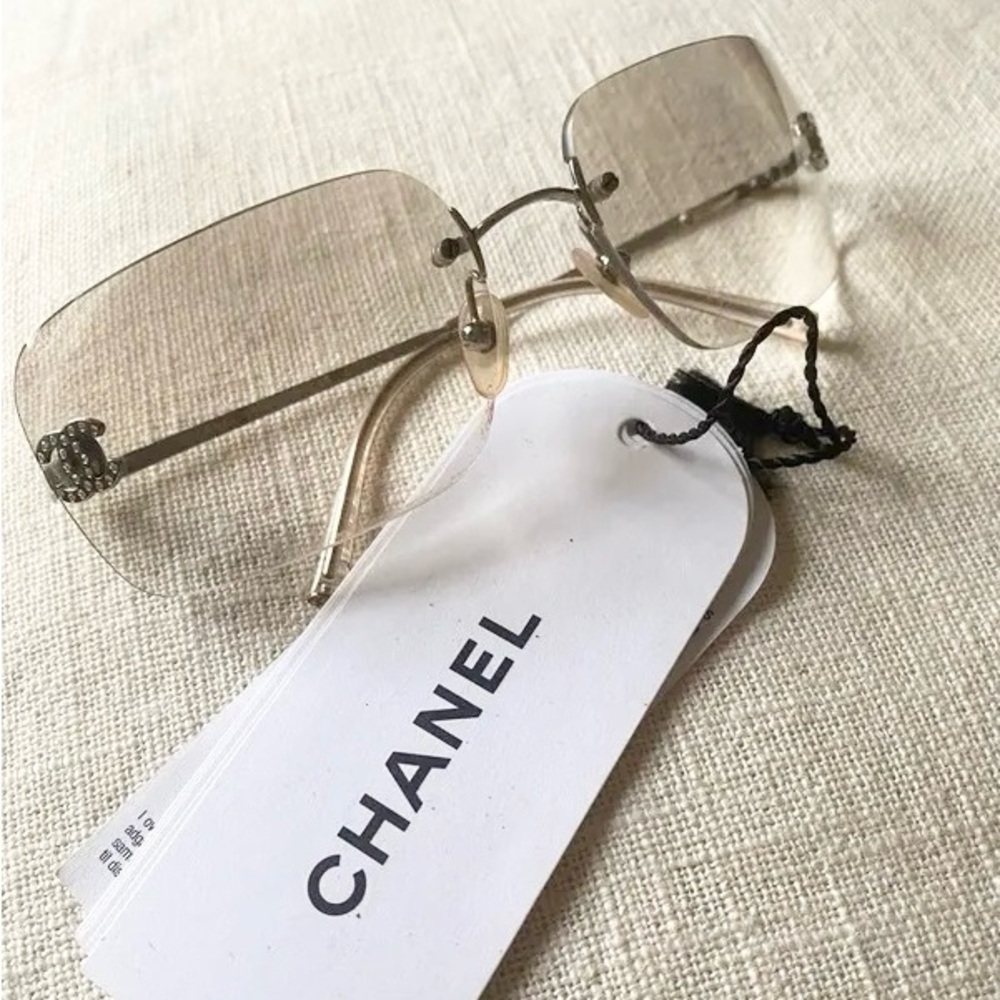 Vintage Chanel Rimless Sunglasses- Clear 4017-D